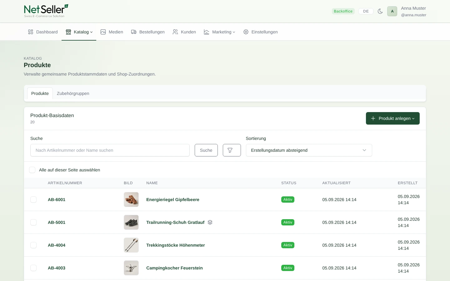Produktübersicht im NetSeller Backoffice mit Produktbildern, Artikelnummern und Status